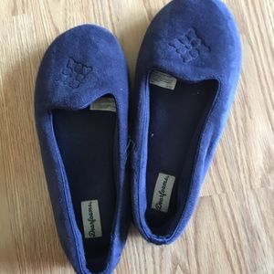 Slippers  size 7-8